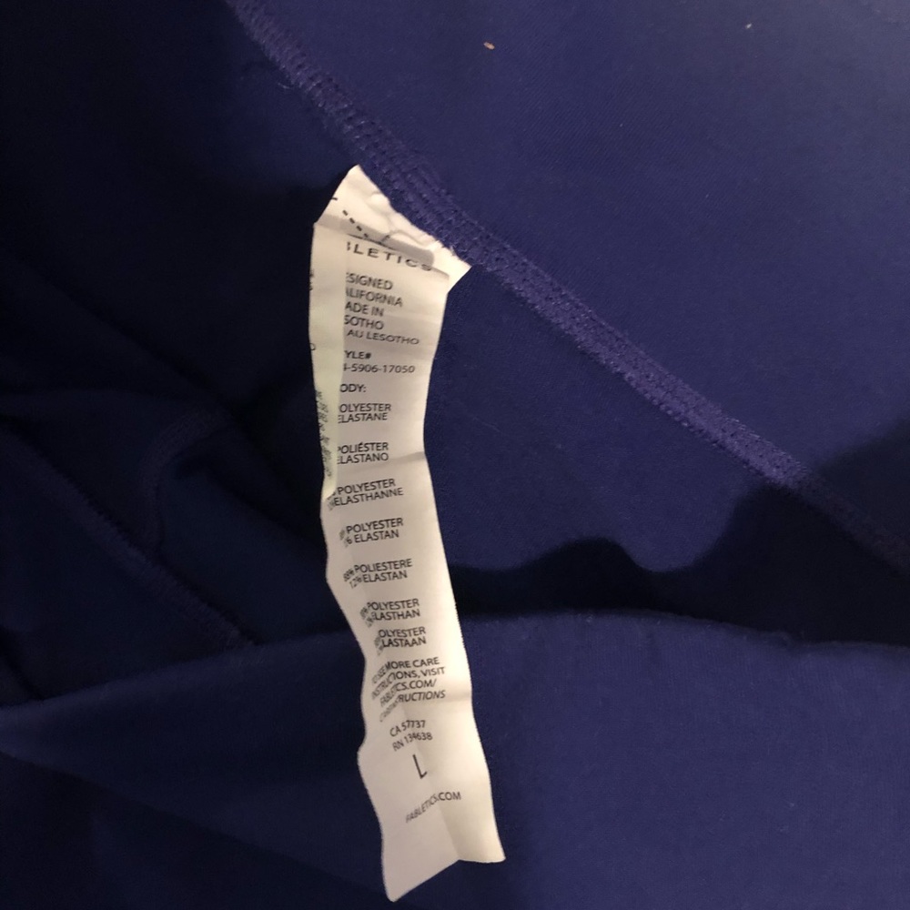 Fabletics Crop Legging - image 3